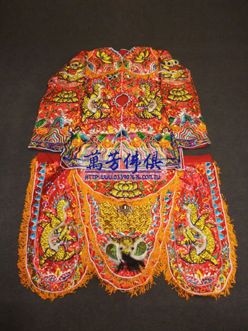 神將浮繡千順文袍